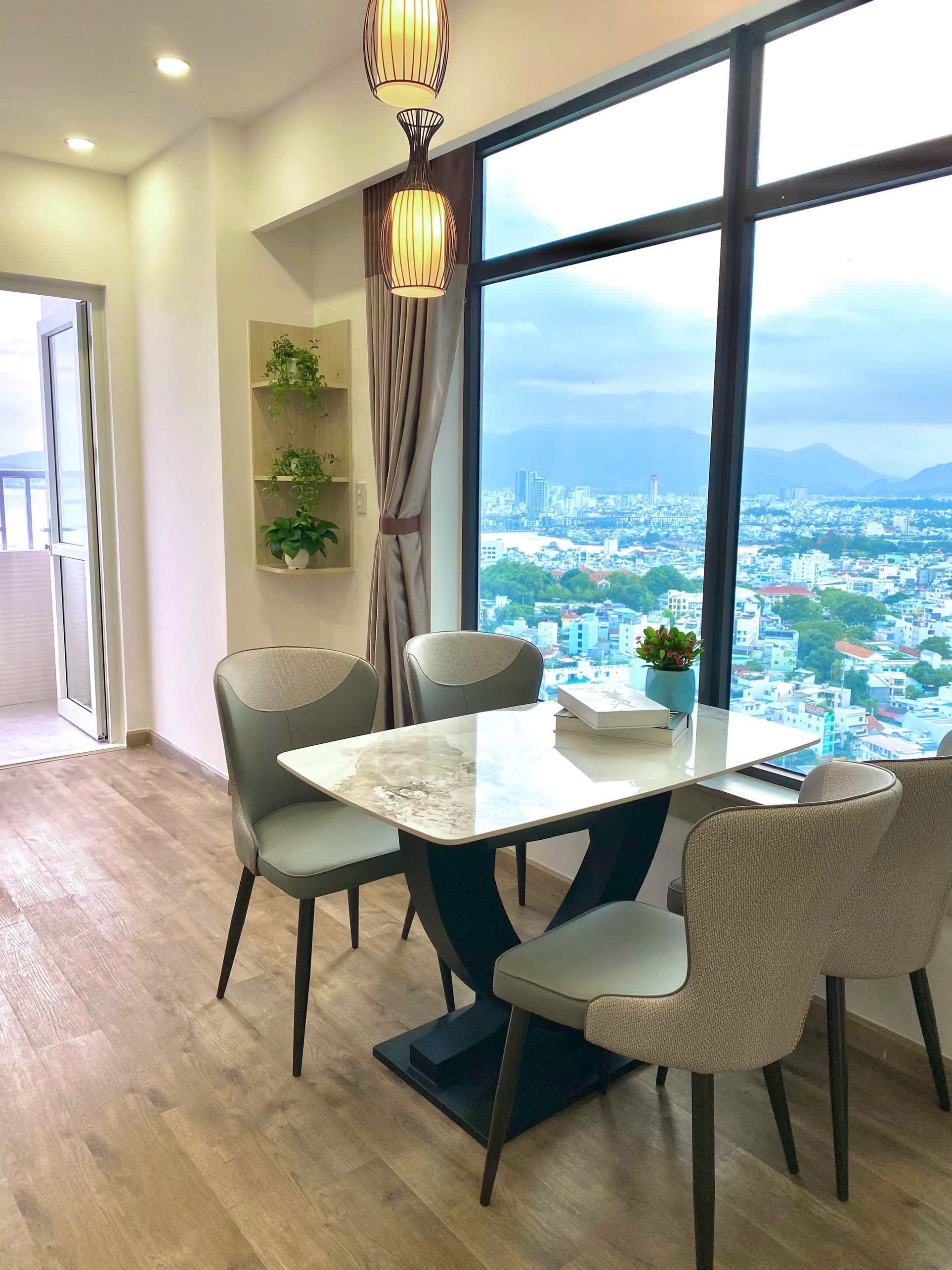 Bán căn hộ 2 phòng ngủ Mường Thanh Viễn Triều OC2B l view đẹp l 2,7 tỷ